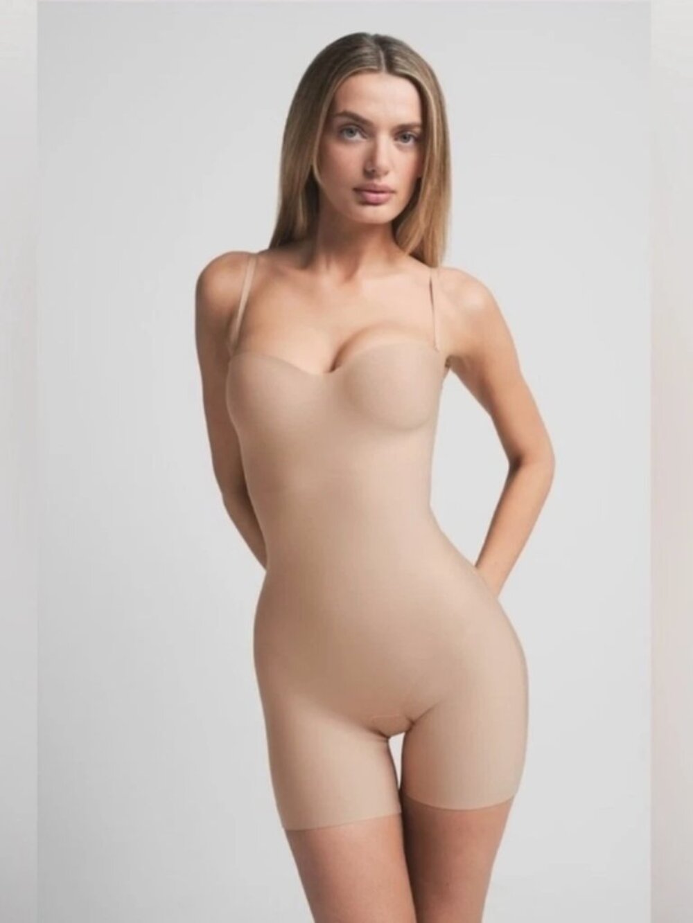 NEW SKIMS Body Molded Underwire Mid-Thigh Bodysuit Large Clay NWT Zoned